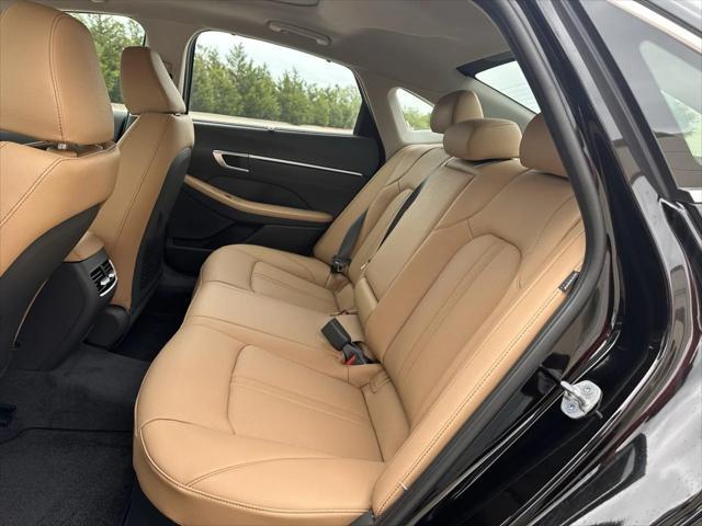 new 2025 Hyundai Sonata Hybrid car, priced at $38,840