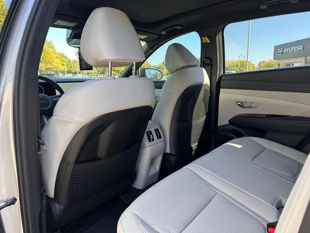 new 2026 Hyundai TUCSON Hybrid car, priced at $40,710