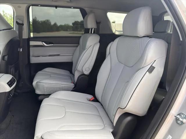 new 2025 Hyundai Palisade car, priced at $44,072