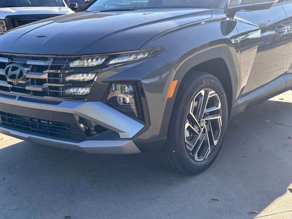 new 2026 Hyundai TUCSON Hybrid car, priced at $40,710