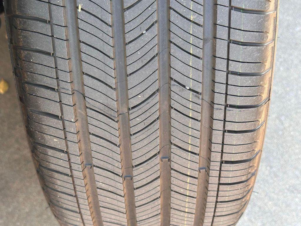 new 2026 Hyundai TUCSON Hybrid car, priced at $40,710