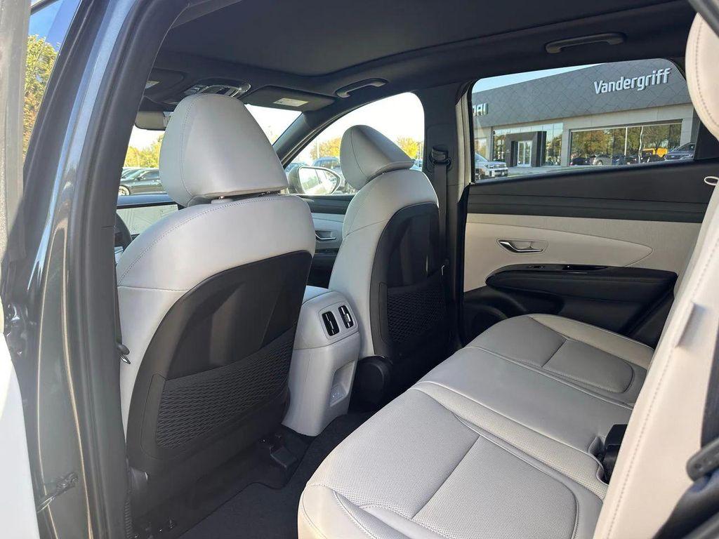 new 2026 Hyundai TUCSON Hybrid car, priced at $40,710