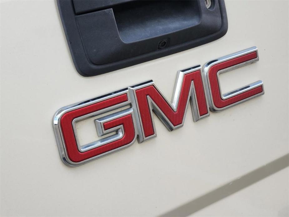 used 2015 GMC Sierra 1500 car, priced at $25,987