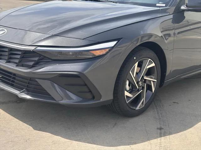 new 2025 Hyundai Elantra car, priced at $23,186