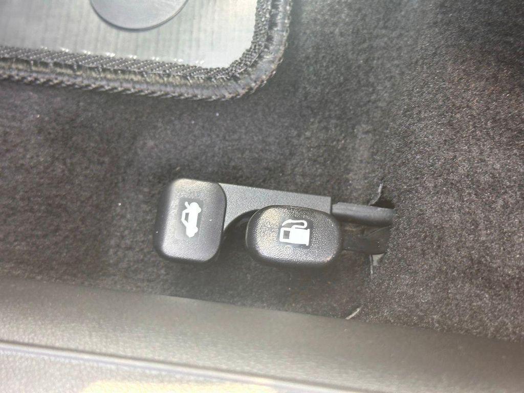 new 2025 Hyundai Elantra car, priced at $23,000