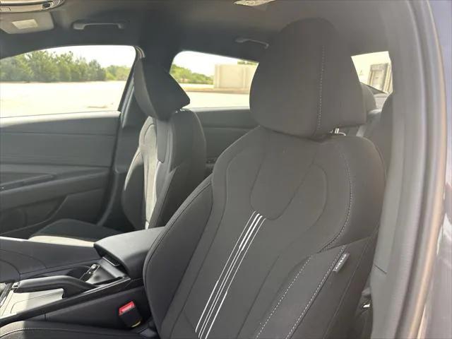 new 2025 Hyundai Elantra car, priced at $23,186