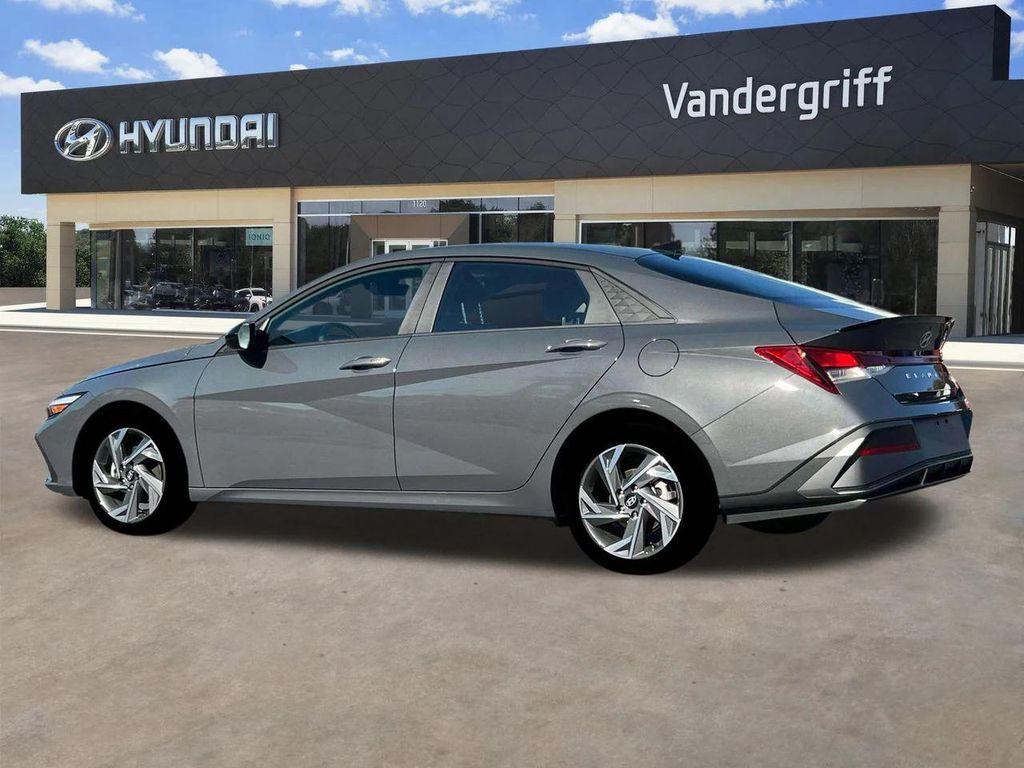 new 2025 Hyundai Elantra car, priced at $22,250