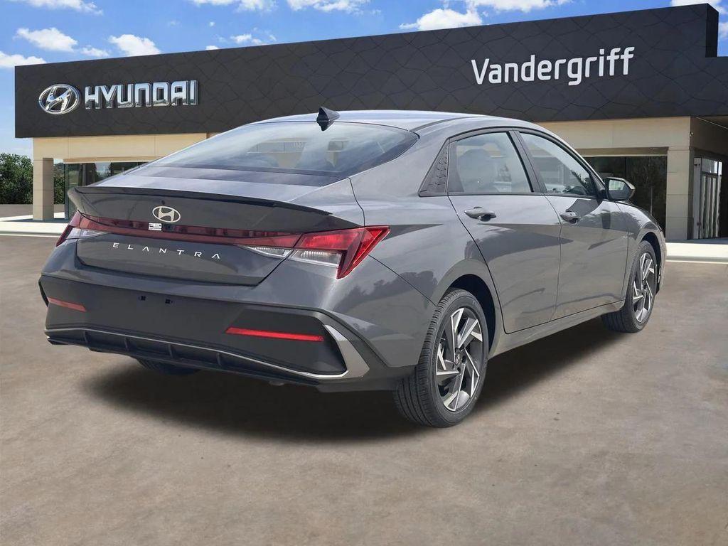 new 2025 Hyundai Elantra car, priced at $23,000