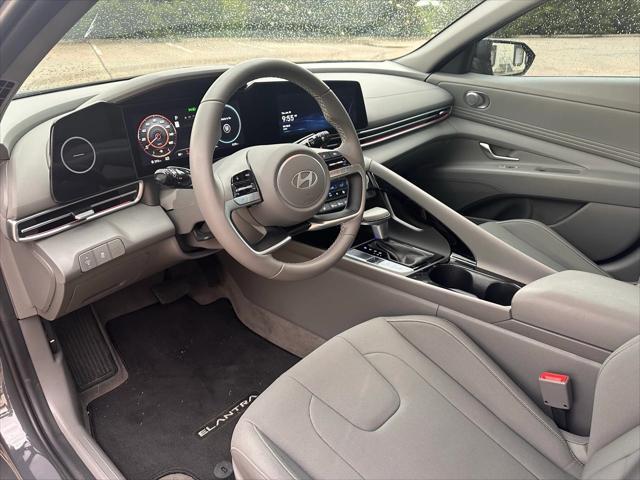 used 2024 Hyundai Elantra car