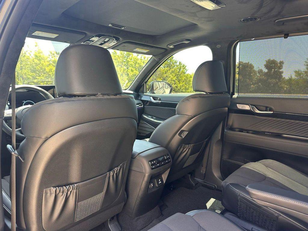 new 2025 Hyundai Palisade car, priced at $53,858