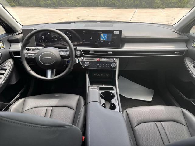 new 2025 Hyundai Sonata Hybrid car, priced at $39,003