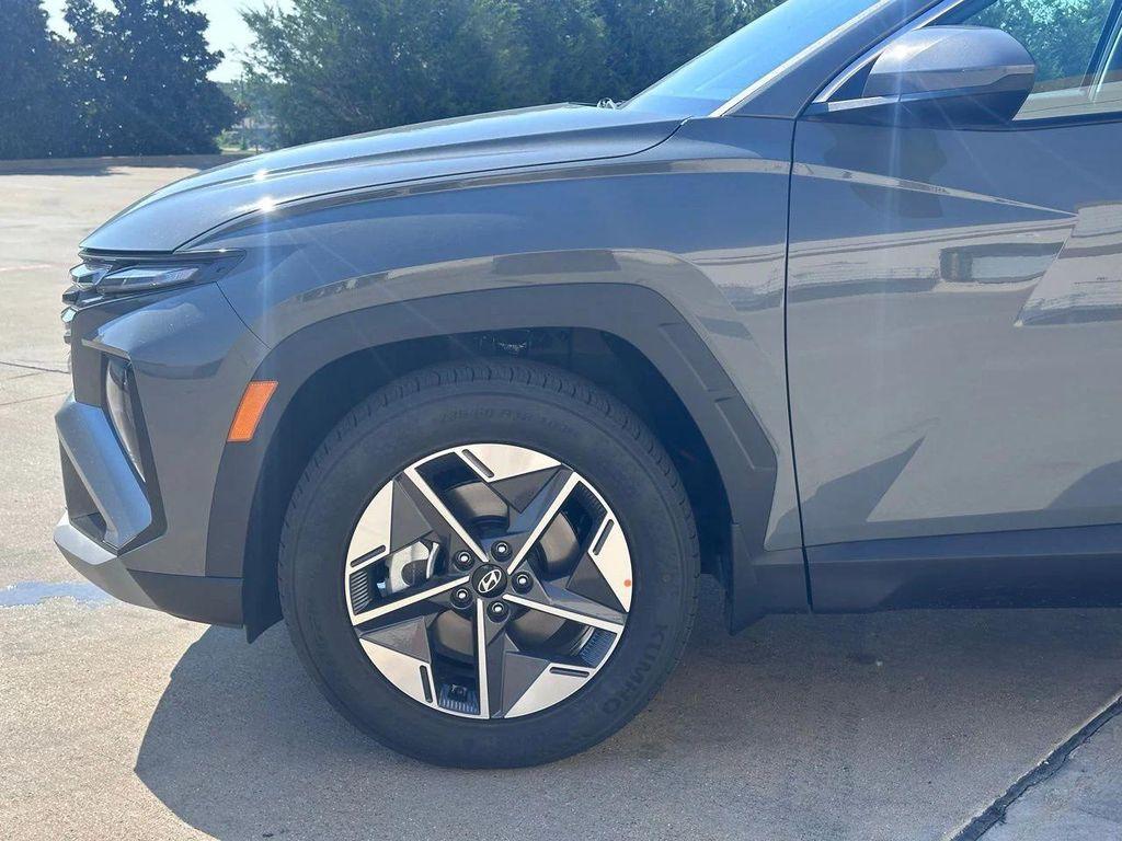 new 2026 Hyundai Tucson car, priced at $33,105