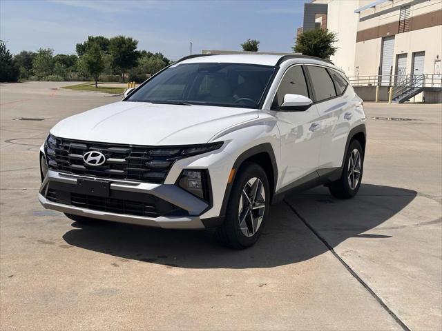 new 2025 Hyundai Tucson car, priced at $32,989