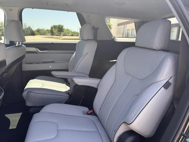 new 2025 Hyundai Palisade car, priced at $45,727