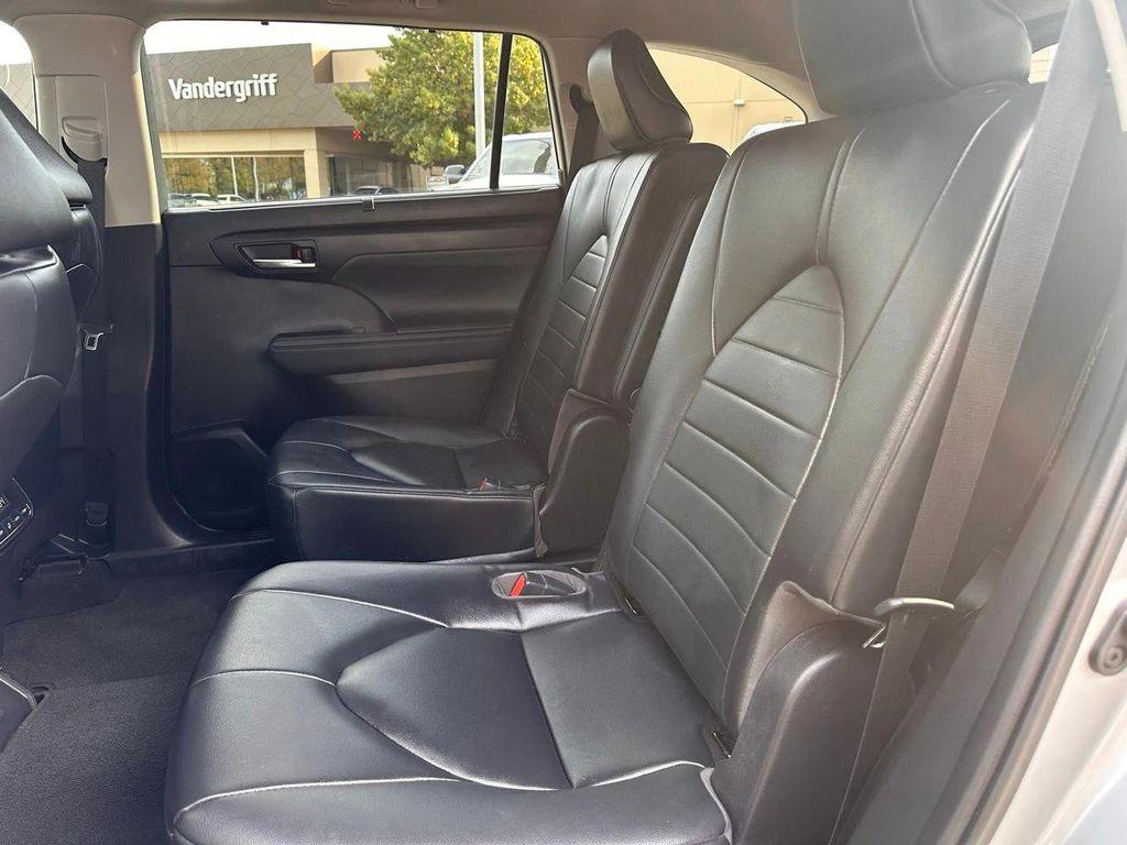 used 2023 Toyota Highlander car, priced at $31,722