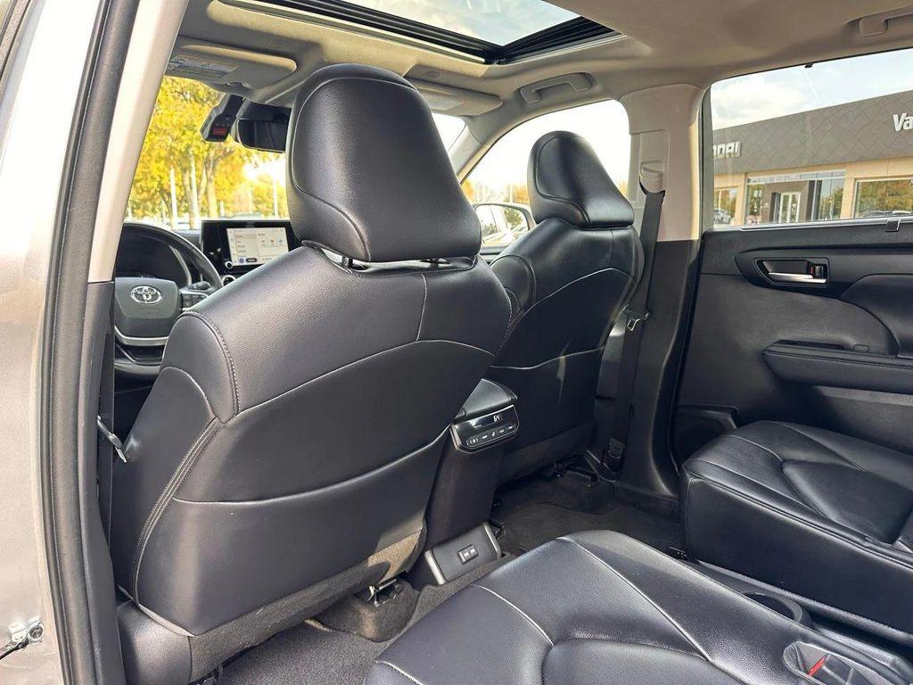 used 2023 Toyota Highlander car, priced at $31,722