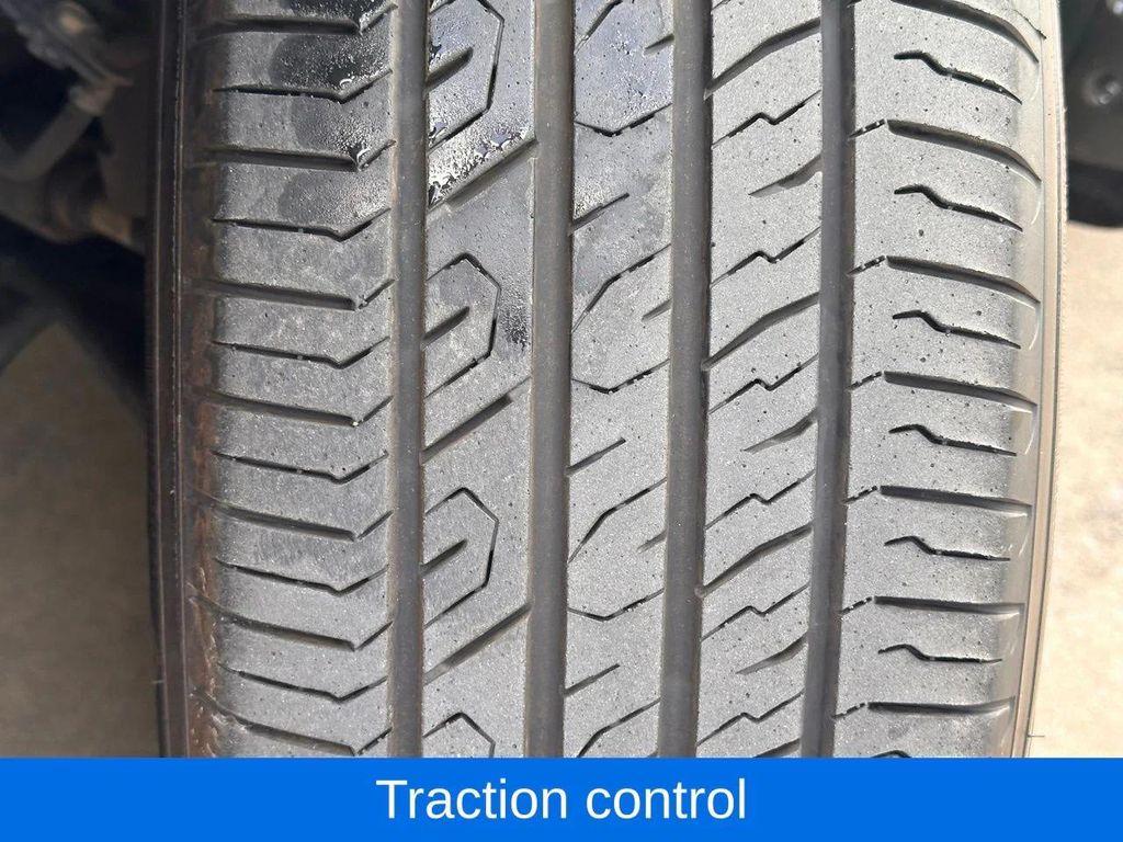 used 2023 Toyota Highlander car, priced at $31,722