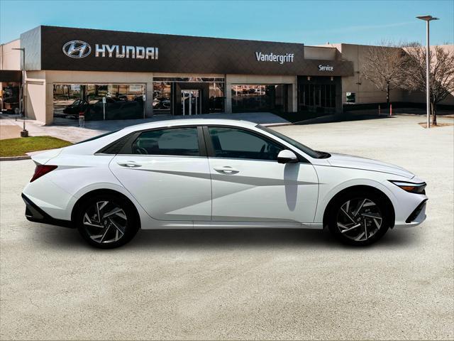 new 2025 Hyundai Elantra car, priced at $27,934