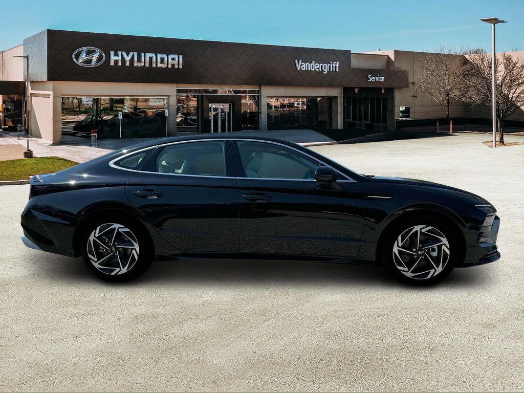 new 2025 Hyundai Sonata car, priced at $30,910