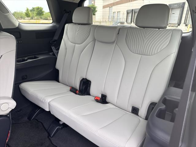 new 2025 Hyundai Palisade car, priced at $50,042
