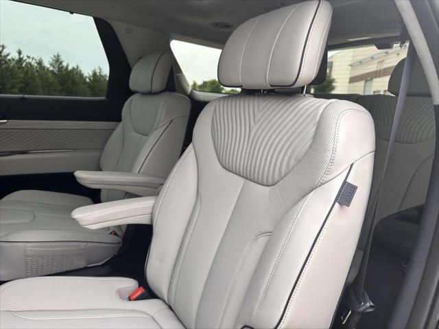 new 2025 Hyundai Palisade car, priced at $52,042