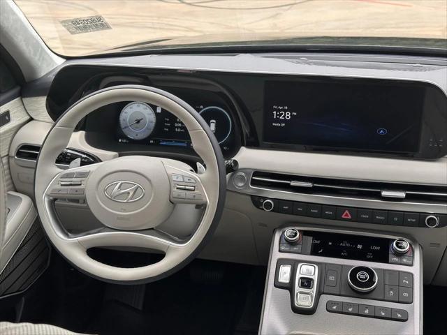 new 2025 Hyundai Palisade car, priced at $52,042