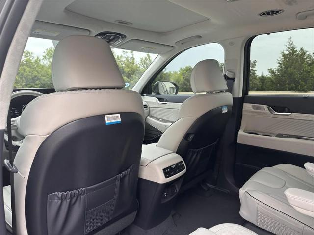 new 2025 Hyundai Palisade car, priced at $52,042
