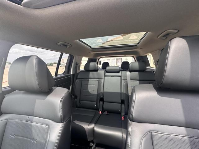 new 2025 Hyundai Santa Fe car, priced at $44,292