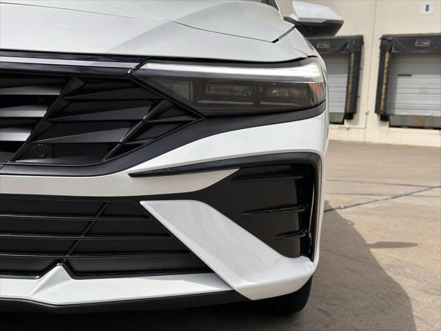 new 2025 Hyundai Elantra car, priced at $30,552