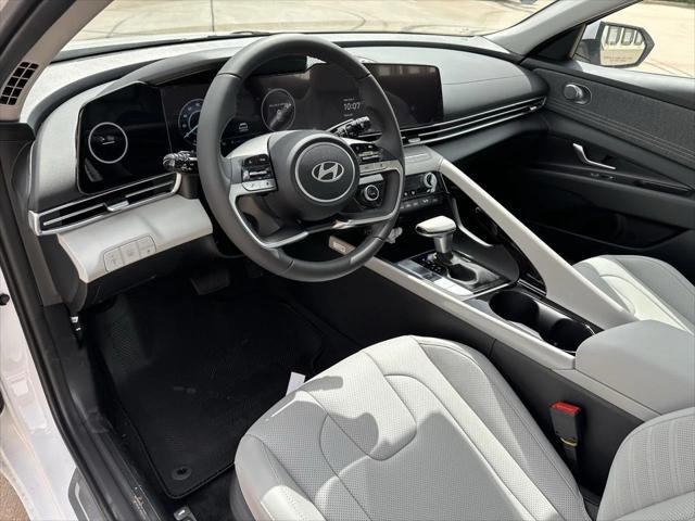 new 2025 Hyundai Elantra car, priced at $30,552