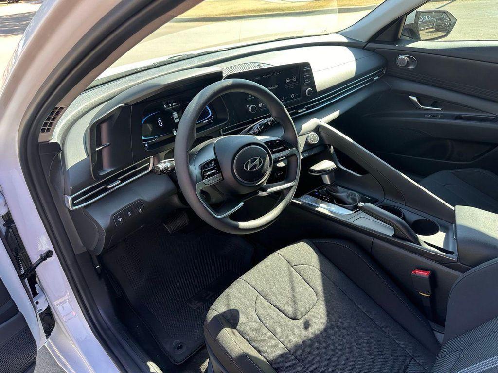 new 2025 Hyundai Elantra car, priced at $21,670