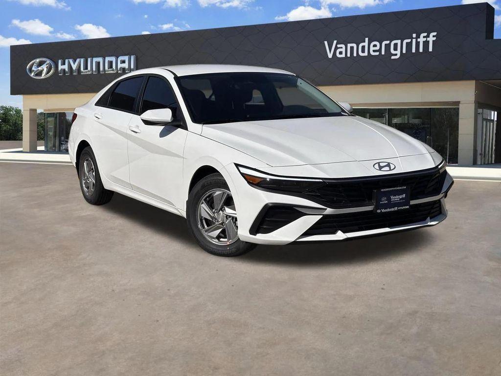 new 2025 Hyundai Elantra car, priced at $21,670