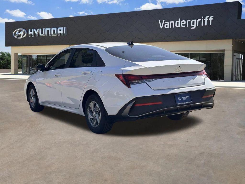 new 2025 Hyundai Elantra car, priced at $21,670