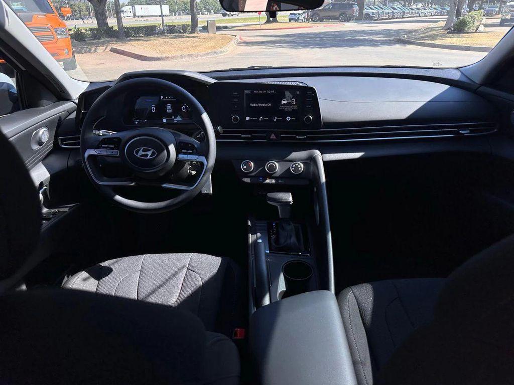 new 2025 Hyundai Elantra car, priced at $21,670