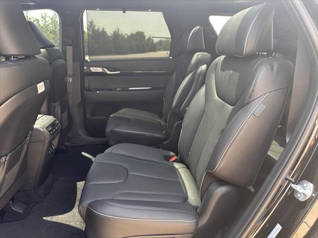 new 2025 Hyundai Palisade car, priced at $52,029