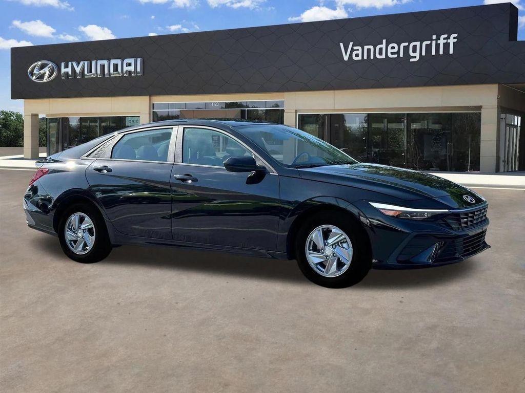 new 2025 Hyundai Elantra car, priced at $20,760