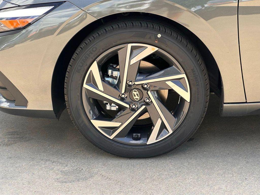 new 2025 Hyundai Elantra car, priced at $22,385