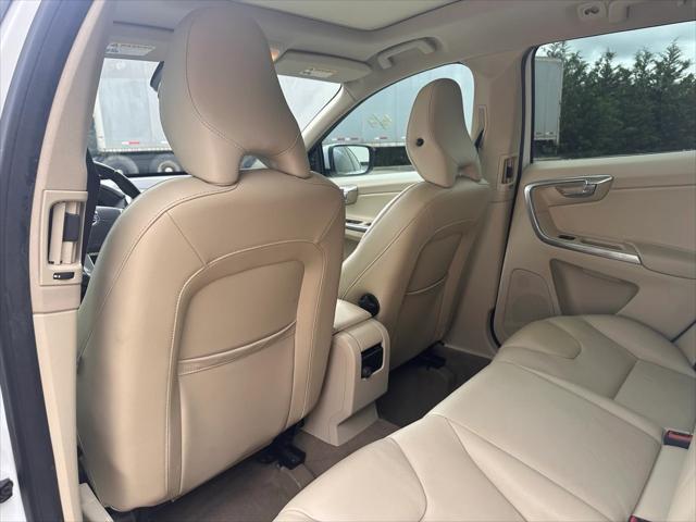 used 2015 Volvo XC60 car, priced at $8,998