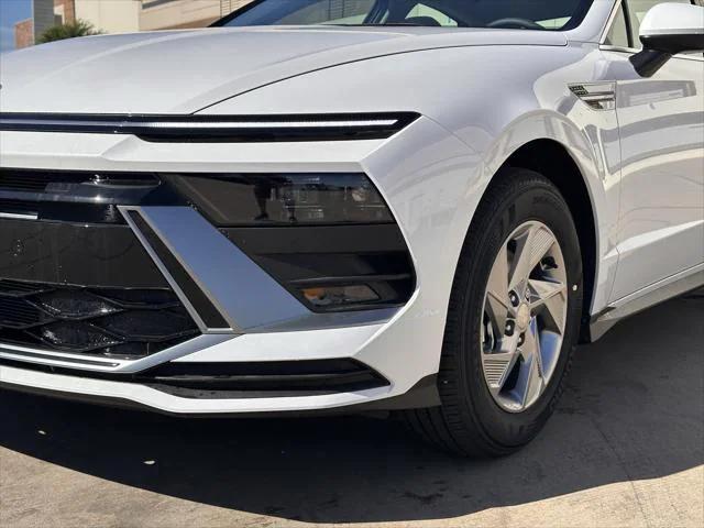 new 2025 Hyundai Sonata car, priced at $26,817