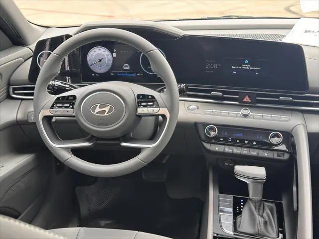 new 2025 Hyundai Elantra car, priced at $26,220