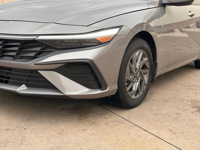 used 2024 Hyundai Elantra car