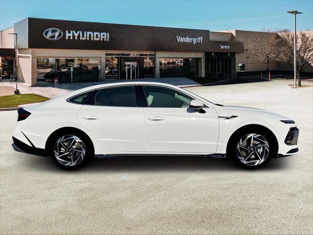 new 2025 Hyundai Sonata car, priced at $31,918