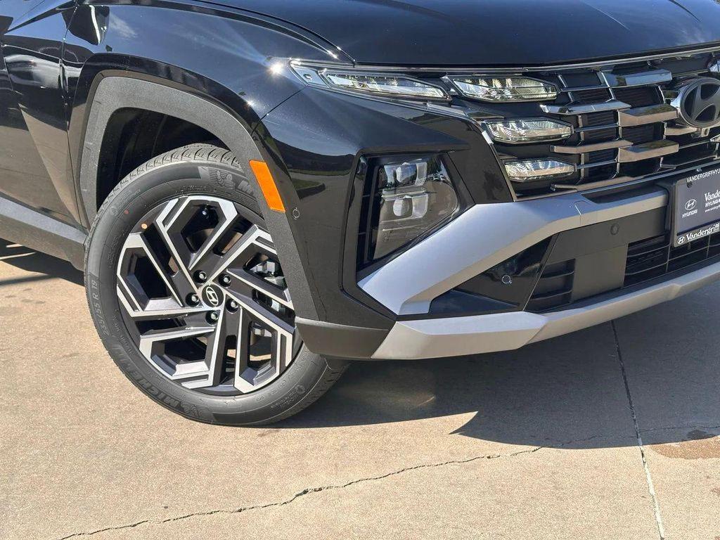 new 2026 Hyundai TUCSON Hybrid car, priced at $40,735