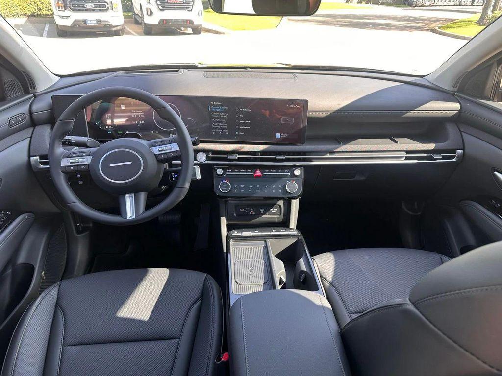 new 2026 Hyundai TUCSON Hybrid car, priced at $40,735