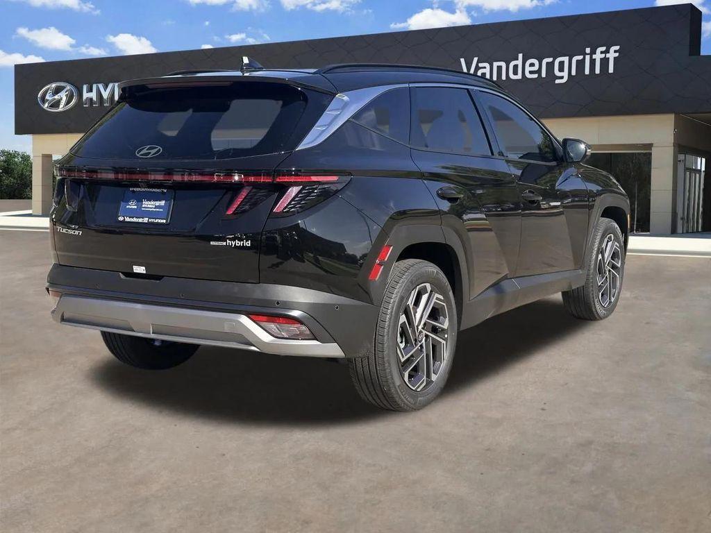 new 2026 Hyundai TUCSON Hybrid car, priced at $40,735