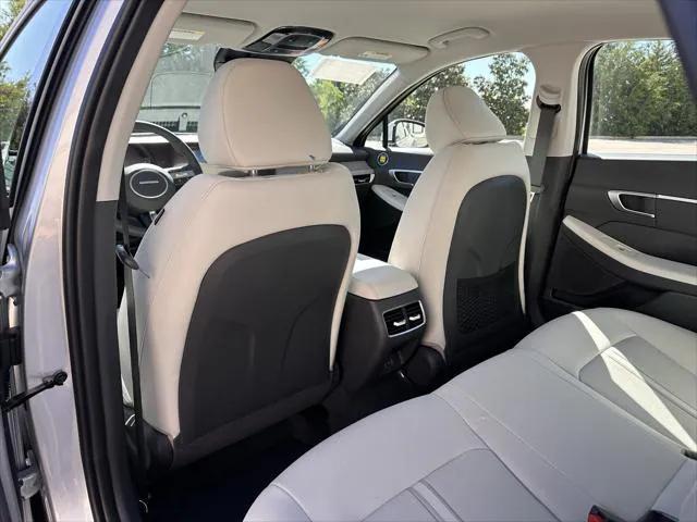 new 2025 Hyundai Sonata Hybrid car, priced at $31,009