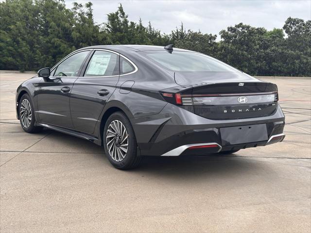 new 2025 Hyundai Sonata Hybrid car, priced at $38,842