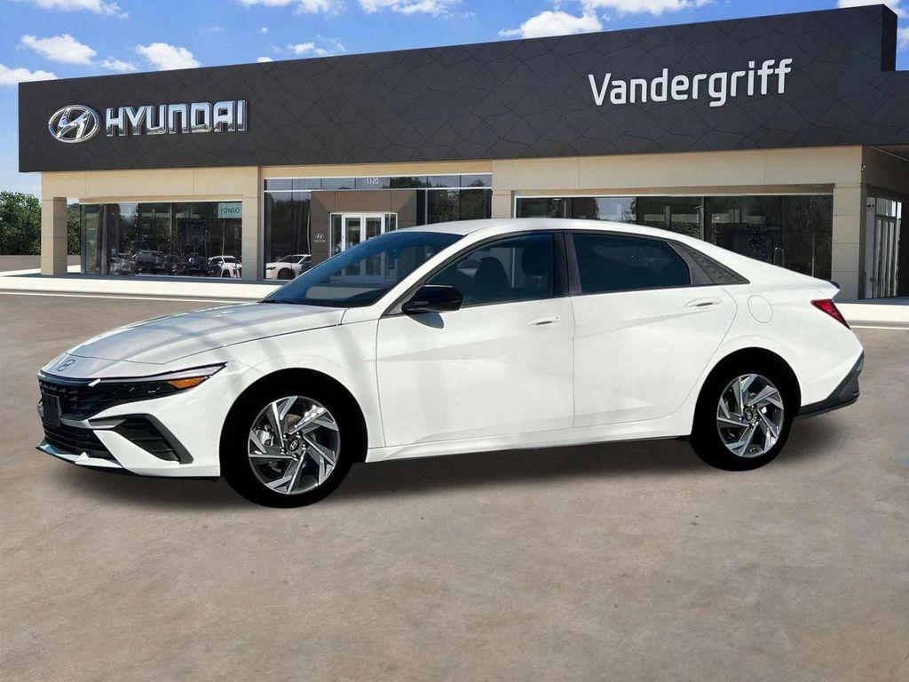 new 2025 Hyundai Elantra car, priced at $21,660