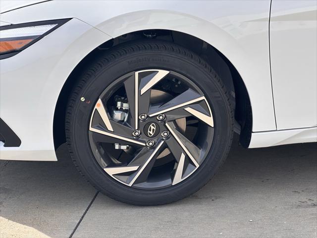 new 2025 Hyundai Elantra car, priced at $23,691