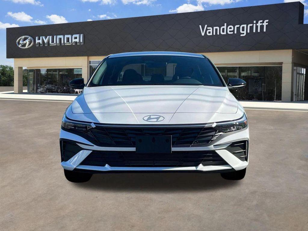 new 2025 Hyundai Elantra car, priced at $21,660